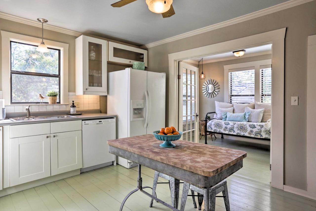Fredericksburg Cottage With Grill - Walk To Main St! Eksteriør bilde